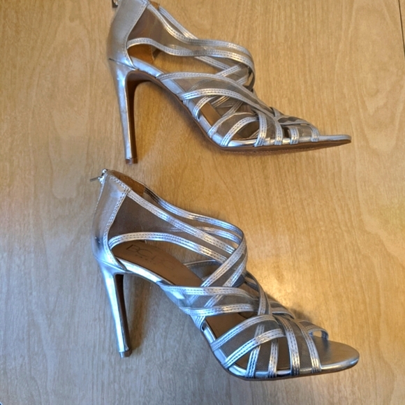 BCBG Paris Silver Mesh Zip Heels 8.5 - Picture 6 of 11
